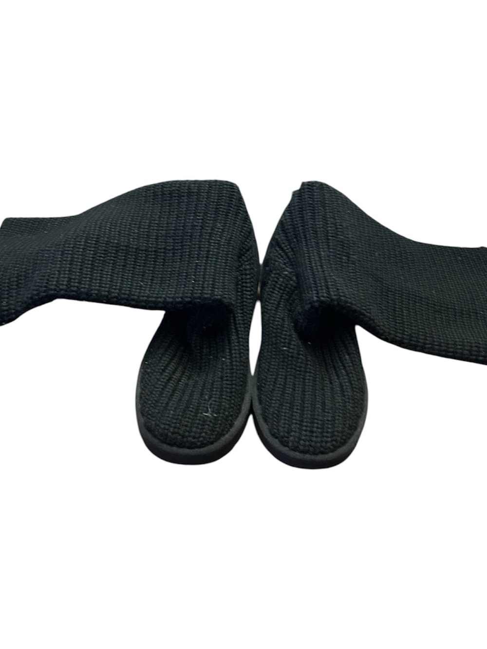 UGG Black Knit Cuff Short Boot - Picture 4 of 8
